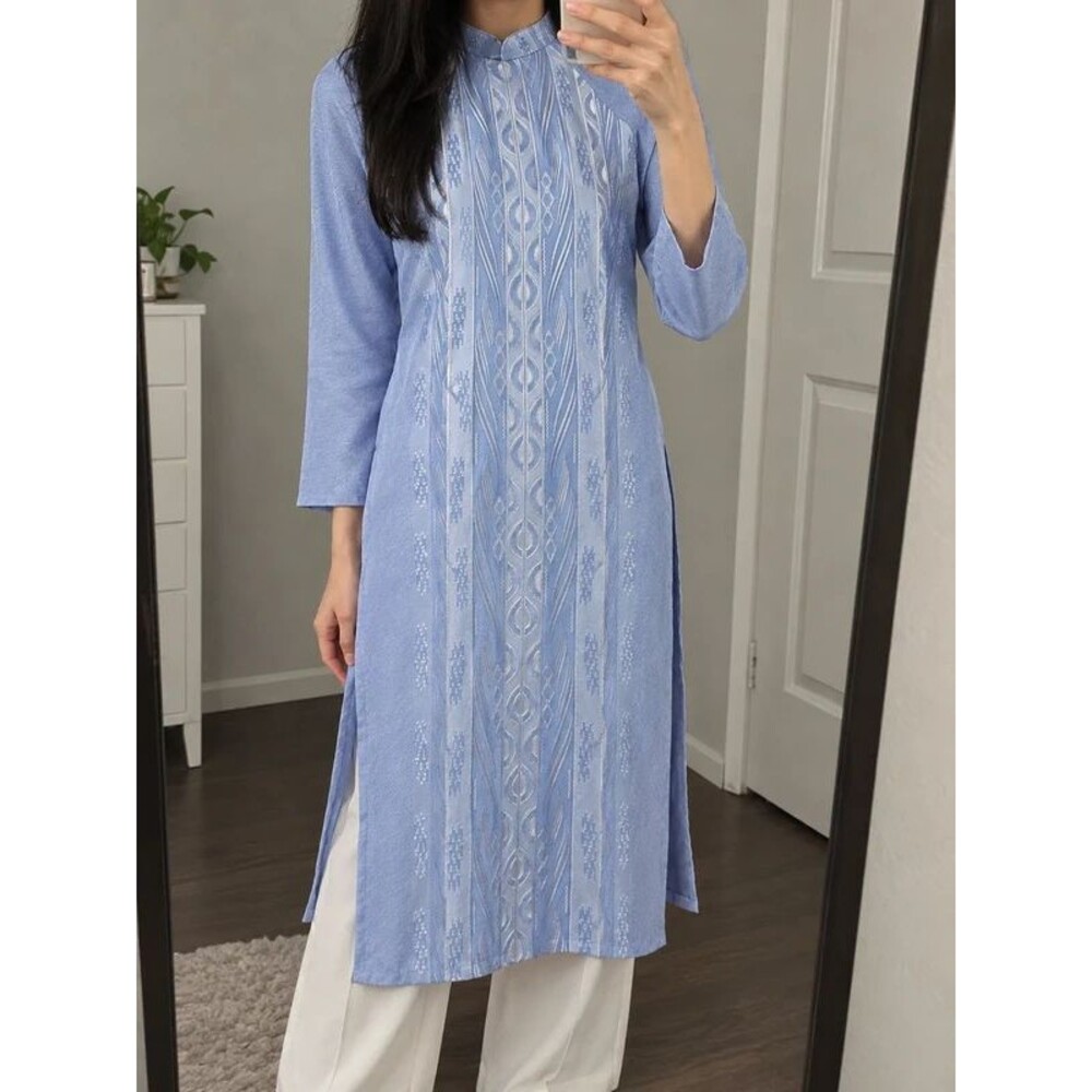 Women’s Blue Embroidered Kurta Indian eastern Vietnamese tunic S/M new